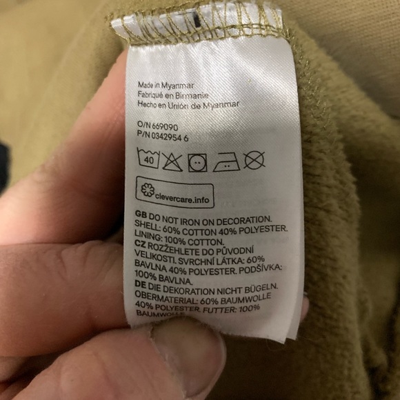 H&M Y2K Drawstring collar pullover with zipper pockets - Picture 7 of 7